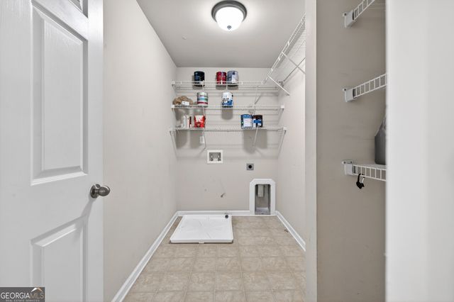 6897 Barker Station Walk, Sugar Hill, GA 30518