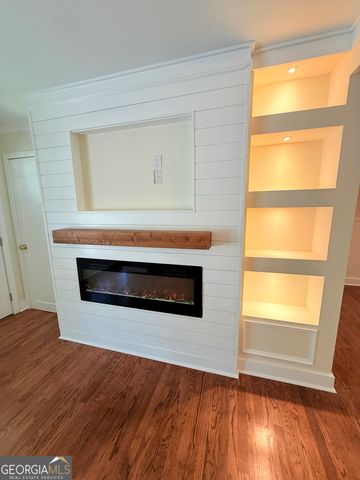 6356 Fitzgerald Lane, Austell, GA 30168