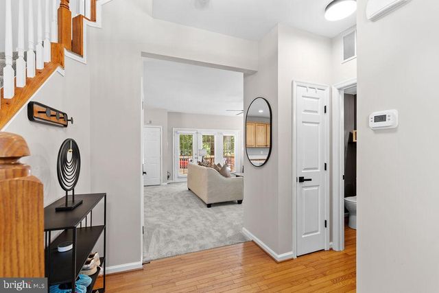 9487 BANKHEAD DR, Manassas, VA 20110