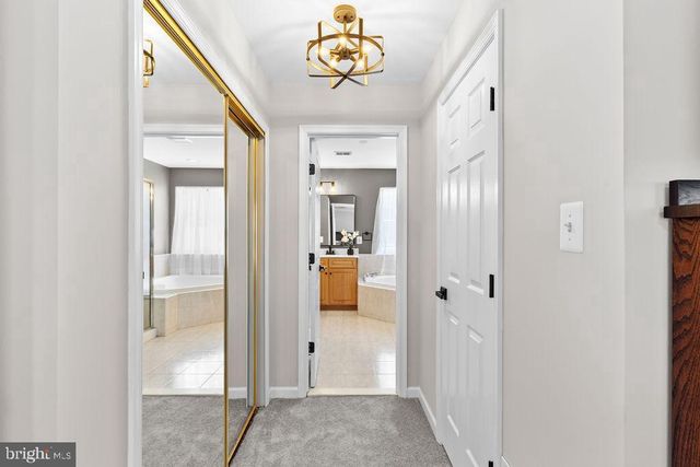 9487 BANKHEAD DR, Manassas, VA 20110