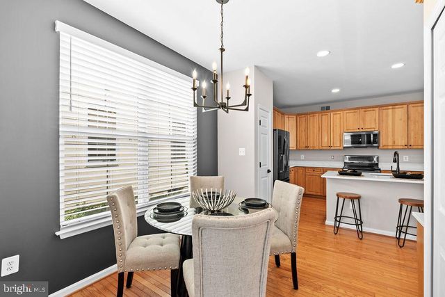 9487 BANKHEAD DR, Manassas, VA 20110