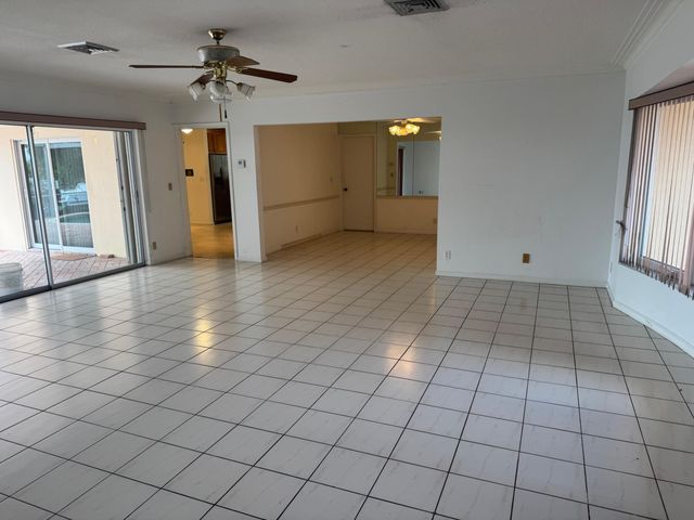 999 SW Pepperridge Terrace, Boca Raton, FL 33486