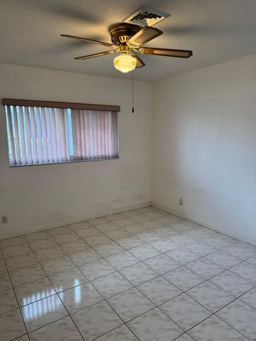999 SW Pepperridge Terrace, Boca Raton, FL 33486