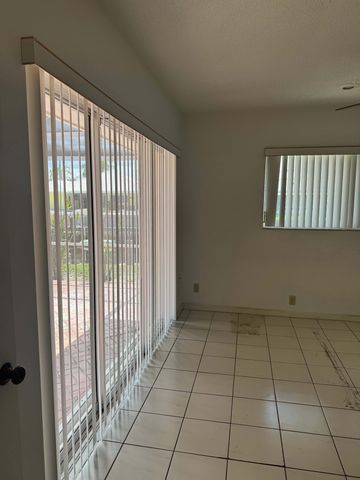999 SW Pepperridge Terrace, Boca Raton, FL 33486