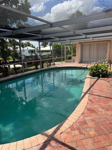 999 SW Pepperridge Terrace, Boca Raton, FL 33486