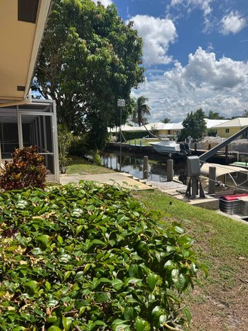 999 SW Pepperridge Terrace, Boca Raton, FL 33486