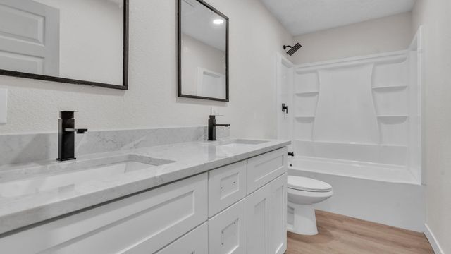 1146 Tomas Street SW, Albuquerque, NM 87121