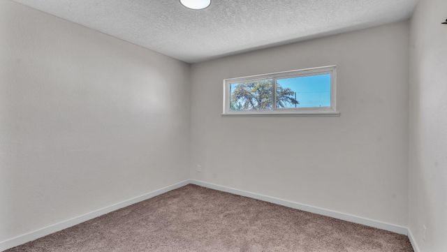 1146 Tomas Street SW, Albuquerque, NM 87121