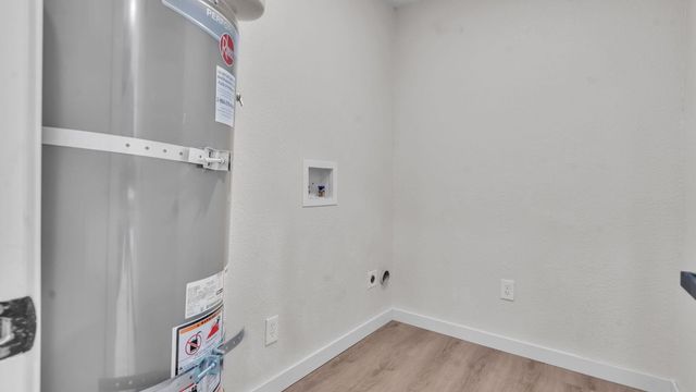 1146 Tomas Street SW, Albuquerque, NM 87121