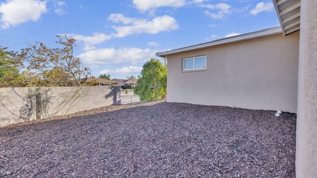 1146 Tomas Street SW, Albuquerque, NM 87121