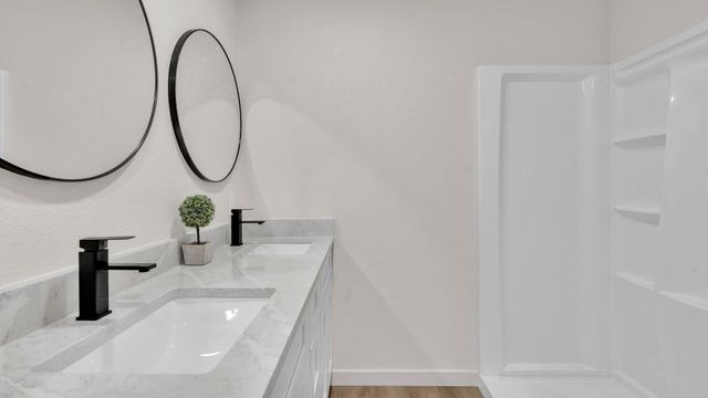 1146 Tomas Street SW, Albuquerque, NM 87121