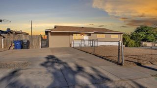 1146 Tomas Street SW, Albuquerque, NM 87121