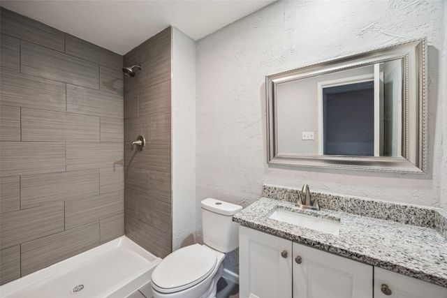 4028 Dogwood Lane, Fort Worth, TX 76137