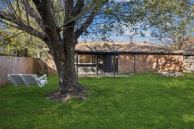 4028 Dogwood Lane, Fort Worth, TX 76137