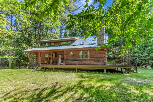 176 Brophy Lane, Londonderry, VT 05155