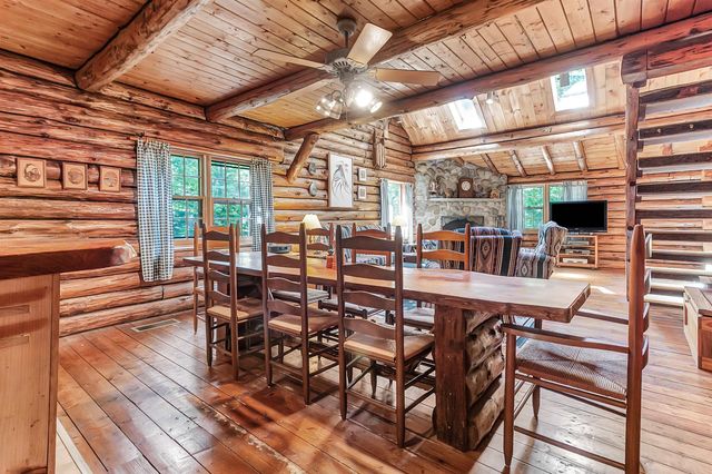 176 Brophy Lane, Londonderry, VT 05155