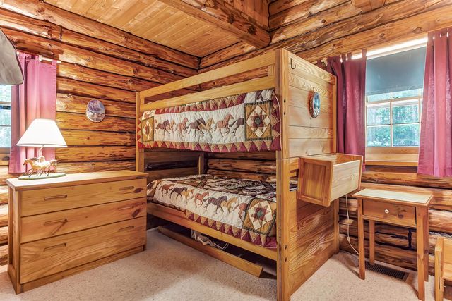 176 Brophy Lane, Londonderry, VT 05155