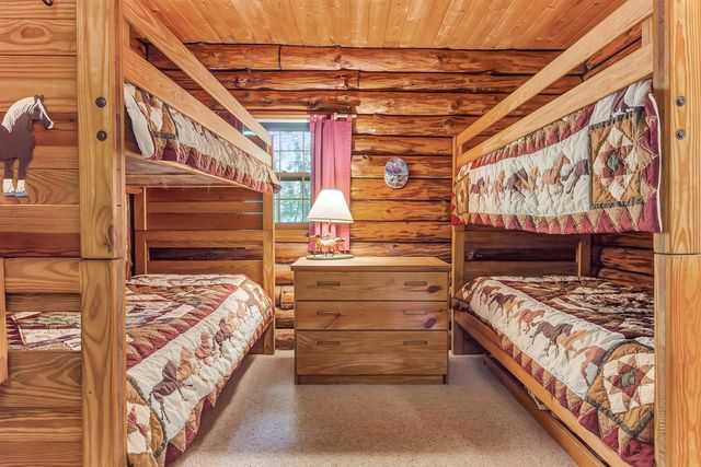 176 Brophy Lane, Londonderry, VT 05155