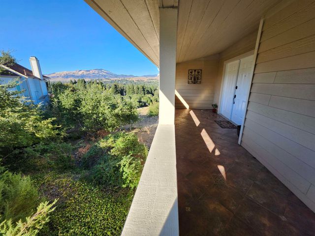 1823 Mockingbird Pl, Danville, CA 94526