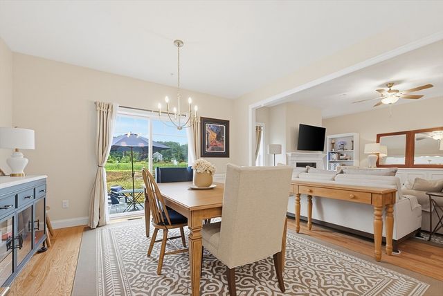 64 Palmetto Dr 64, Bellingham, MA 02019