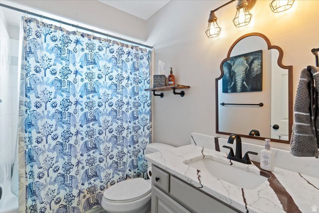 1149 W 1520 N, Clinton, UT 84015