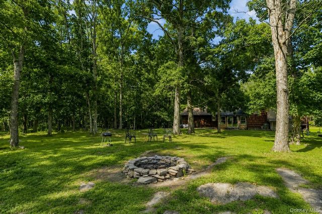 2536 Wingdale Mtn Road, Poughquag, NY 12570