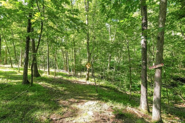 2536 Wingdale Mtn Road, Poughquag, NY 12570