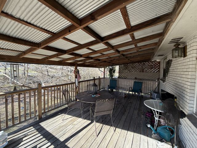 3837 Valley Ridge Dr, Nashville, TN 37211