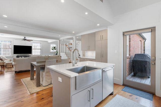59 Beverly Road, Charleston, SC 29407