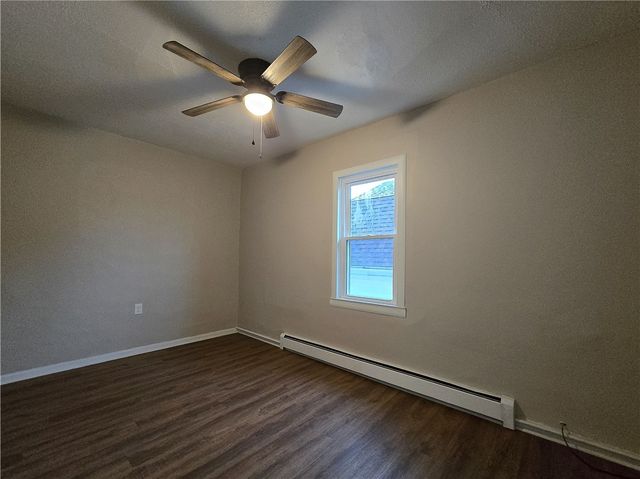 731 Penn Ave, New Brighton, PA 15066