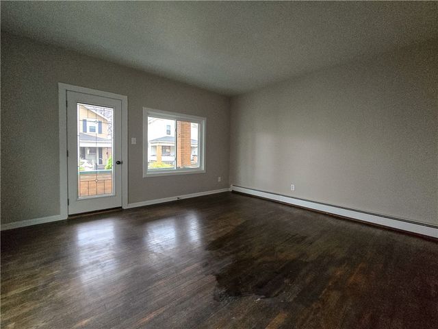 731 Penn Ave, New Brighton, PA 15066