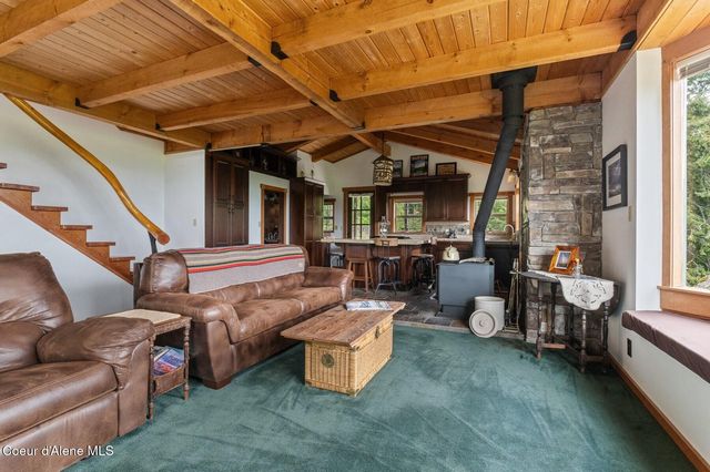 1298 Raven Ridge Rd, Sandpoint, ID 83864