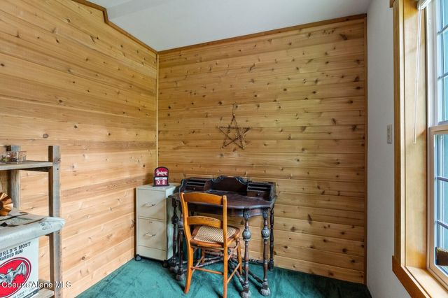 1298 Raven Ridge Rd, Sandpoint, ID 83864