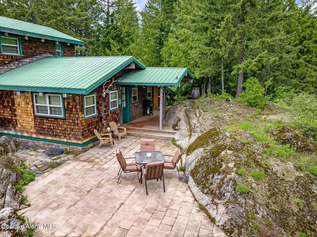 1298 Raven Ridge Rd, Sandpoint, ID 83864