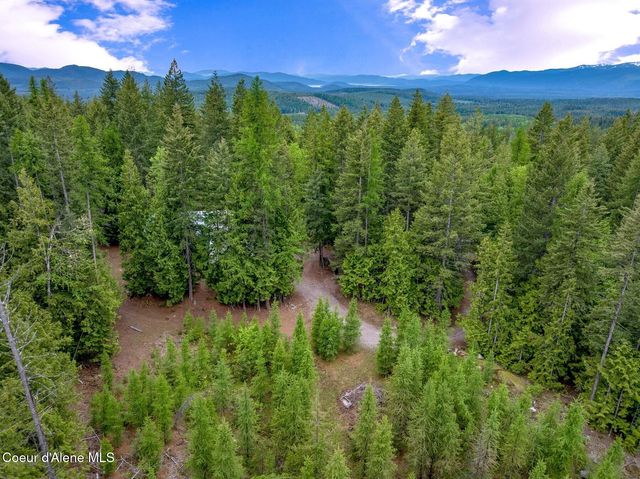 1298 Raven Ridge Rd, Sandpoint, ID 83864