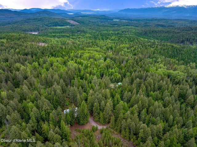 1298 Raven Ridge Rd, Sandpoint, ID 83864