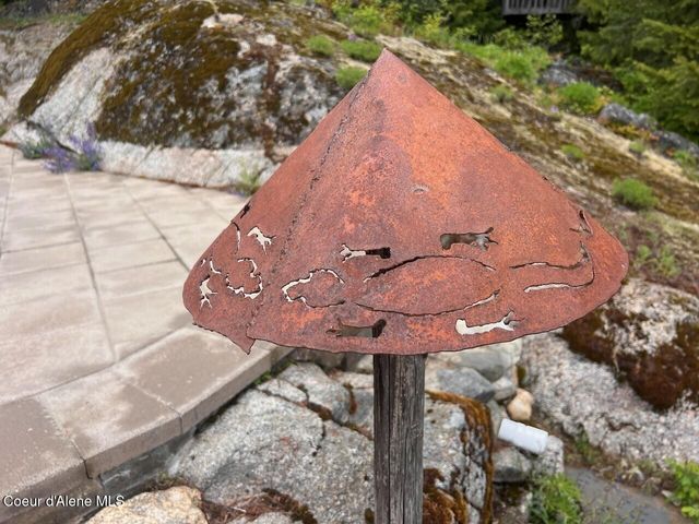1298 Raven Ridge Rd, Sandpoint, ID 83864