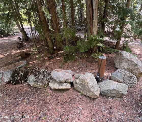 1298 Raven Ridge Rd, Sandpoint, ID 83864