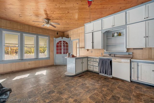 919 N Grant Avenue, Booneville, AR 72927