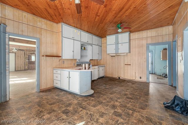 919 N Grant Avenue, Booneville, AR 72927