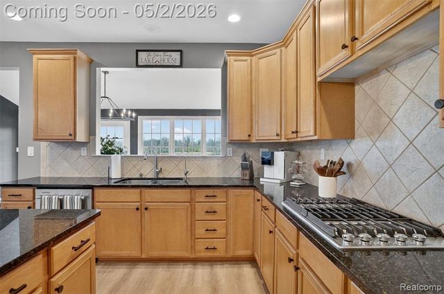 3060 Exeter Drive, Milford, MI 48380