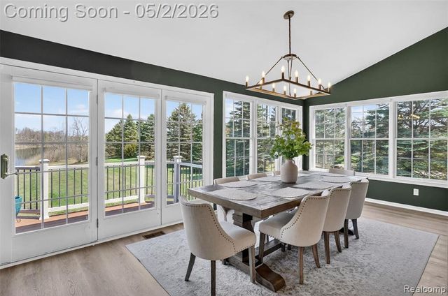 3060 Exeter Drive, Milford, MI 48380