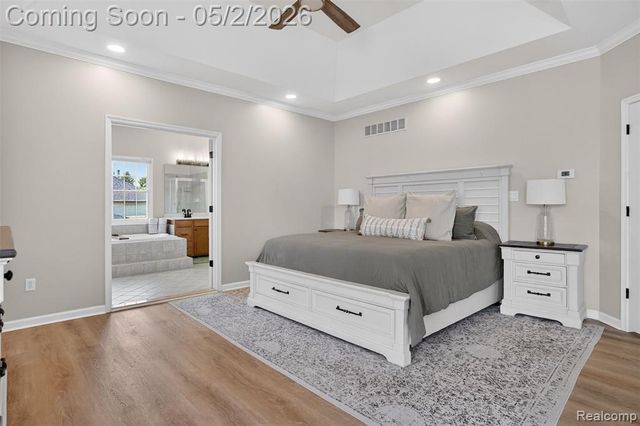 3060 Exeter Drive, Milford, MI 48380