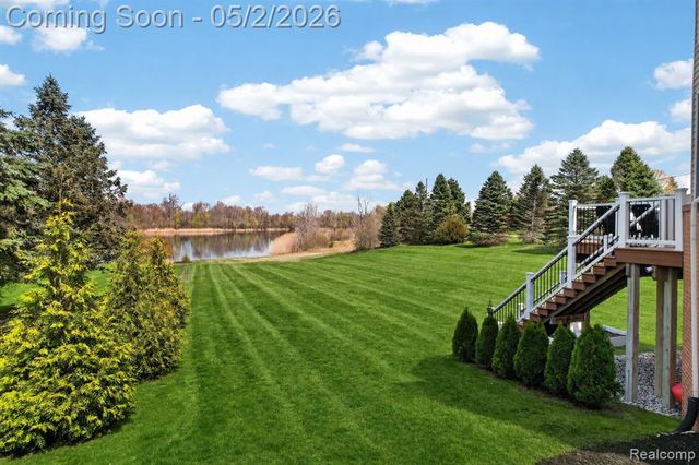 3060 Exeter Drive, Milford, MI 48380