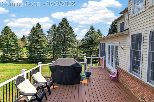 3060 Exeter Drive, Milford, MI 48380