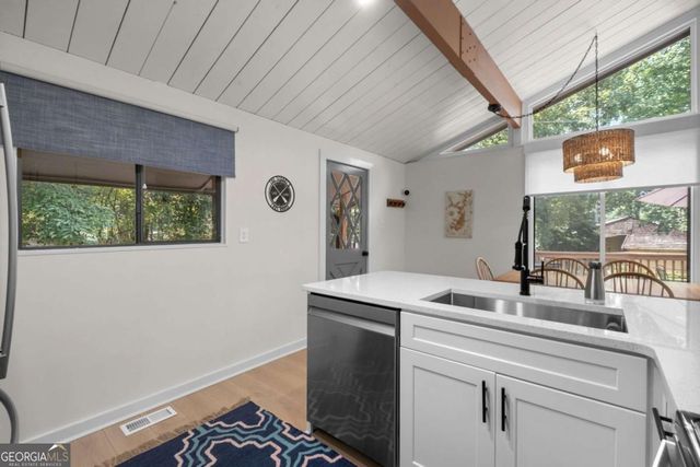 2455 Hawk Creek Trail, Cumming, GA 30041