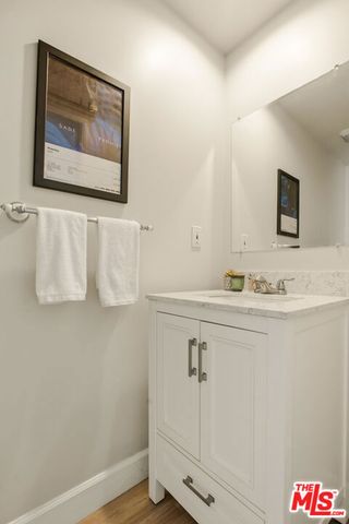 1201 Viola Avenue 113, Glendale, CA 91202