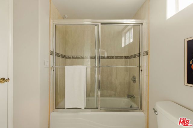 1201 Viola Avenue 113, Glendale, CA 91202