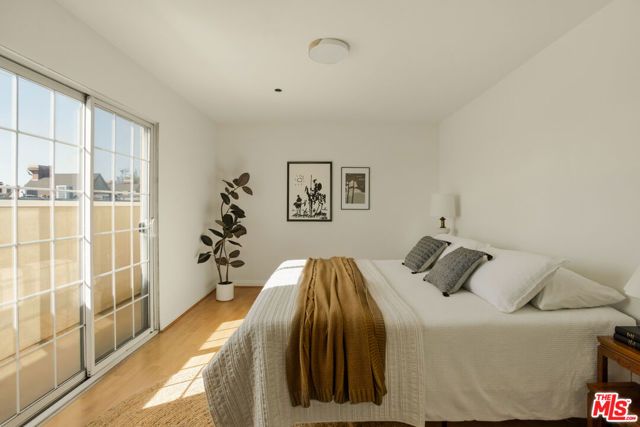 1201 Viola Avenue 113, Glendale, CA 91202