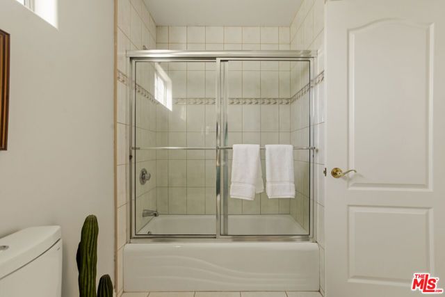 1201 Viola Avenue 113, Glendale, CA 91202